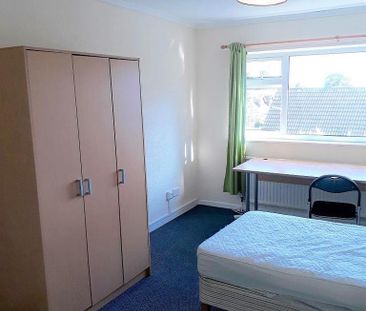 4 bedroom house to rent - Photo 2