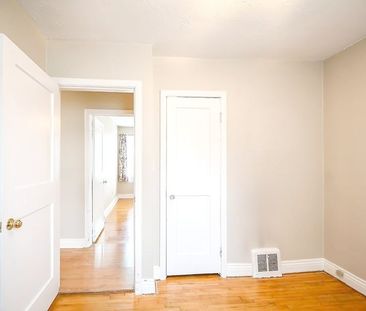 For Lease - 112 Leland Street Unit# 1st Floor Room, Hamilton, Ontario - Photo 2