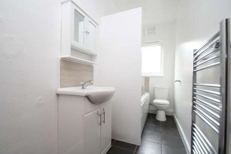 Salisbury View, Armley, LS12 - Photo 5