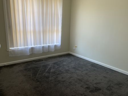 2/8 Medhurst Street, Burwood East VIC 3151 - Apartment For Rent | Domain - Photo 3