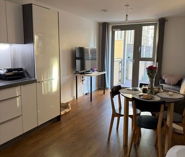 1 Bed Flat, The Renaissance Development, SE13 - Photo 1