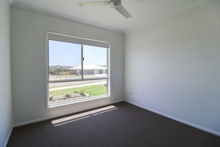 BUILT NEW. BUILT FOR YOU. WELCOME TO 8 SCAMPI DRIVE. - Photo 2