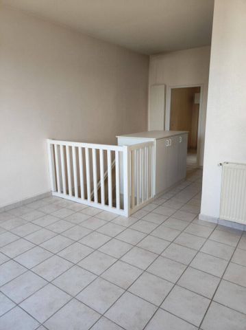 Location appartement 3 pièces 58.78 m² à Oyonnax (01100) - Photo 2