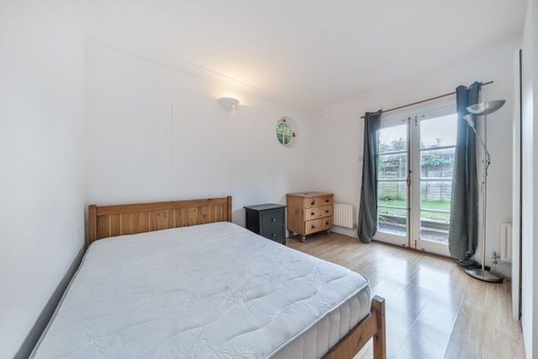 Salford Road, Telford Park, London, SW2 - Photo 1