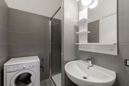 Via Curtatone, Milan, Lombardy 20122 - Foto 4