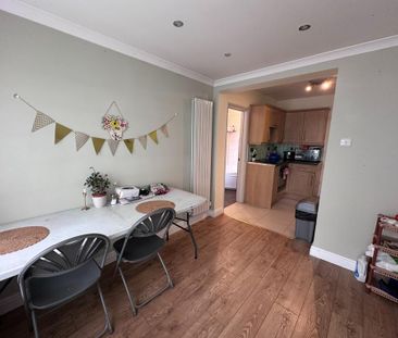 2 bedroom terraced house to rent - Photo 6