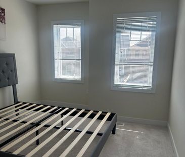 For Lease - 62 Downriver Drive, Welland, Ontario - Photo 4