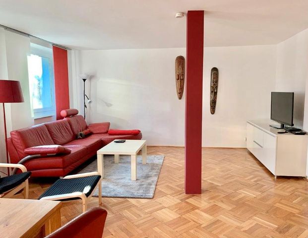 Komplett möblierte 2-Zimmer-Wohnung mit Balkon, EBK und Parkplatz in toller Lage in Derendorf - Foto 1