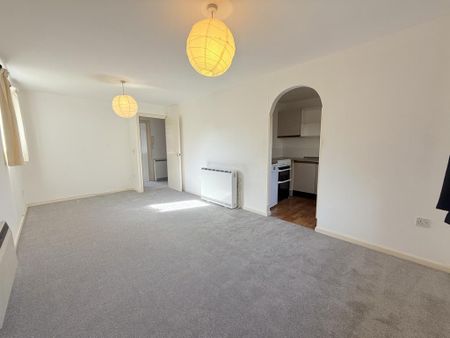1 bedroom apartment to rent - Photo 3