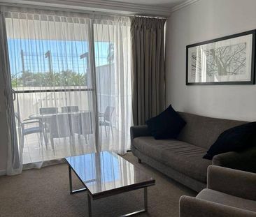 FULLY FURNISHED 2 BEDROOM APARTMENT - Photo 2