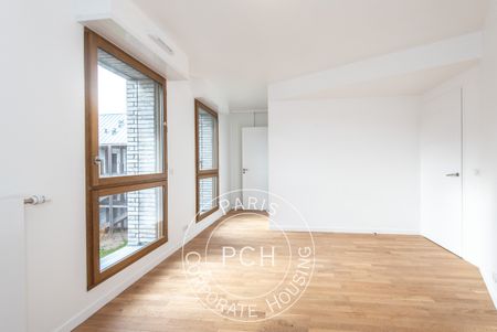 Rue saint-Charles, - Photo 4