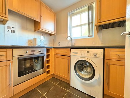 2 bedroom apartment to rent - Photo 5