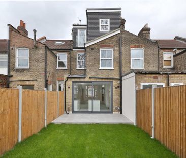 4 bedroom terraced house to rent - Photo 2