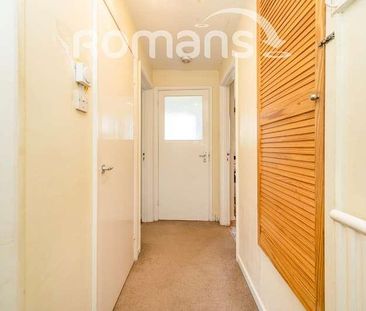 Cherry Tree Close, Farnham, Surrey, GU9 - Photo 6
