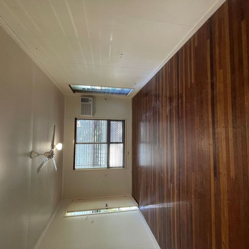 3 Bedroom House Neat & Tidy with Outdoor Area Undercover - Photo 1