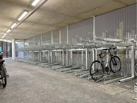 Studio to rent - Photo 2