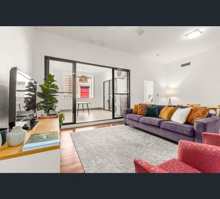 2/15 Charles Street, New Farm, Qld 4005 - Photo 1