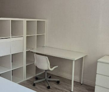 Studio meublé - Avenue de la Libération - Photo 1