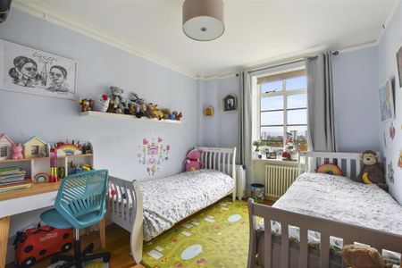 3 bedroom apartment to rent - Photo 5