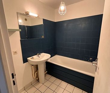 Location Appartement 2 pièces 48m² - Photo 2