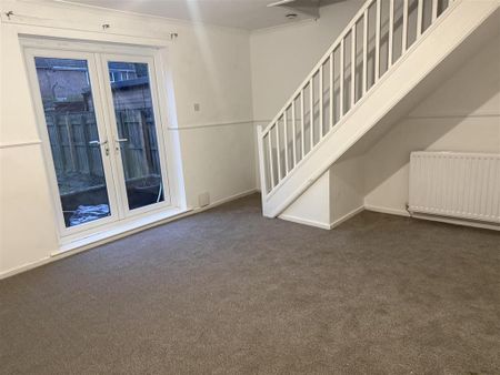 2 bedroom terraced house to rent - Photo 3