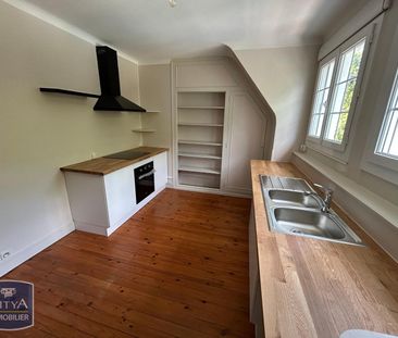 Location Appartement 3 pièces 103m² BEAUVAIS 60000 - Photo 3