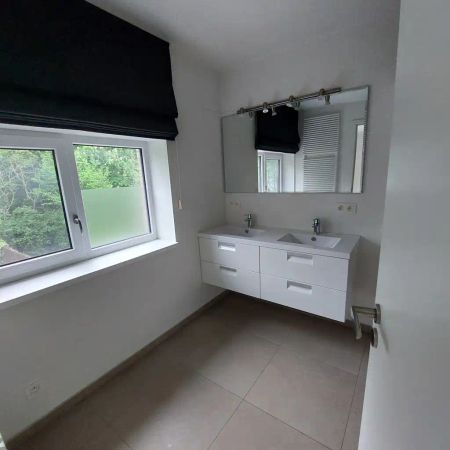 Lichtrijke nieuwbouwwoning met grote tuin in Opwijk! - Foto 5