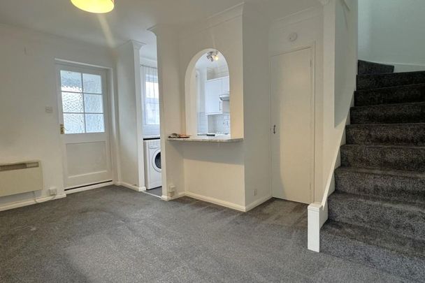 1 bedroom end of terrace house to rent - Photo 1