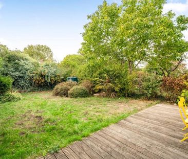 4 bedroom terraced house to rent - Photo 5