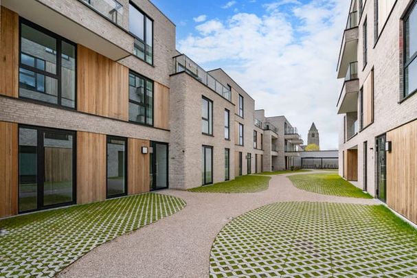 Appartement te huur - Photo 1