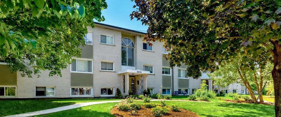 Parkland Apartments | 1050 Highland Street, Burlington - Photo 1