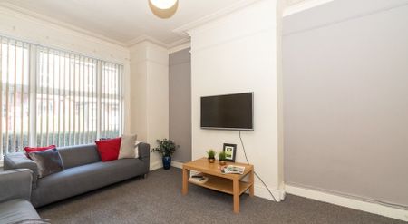 13 Hessle Mount, Hyde Park, Leeds, LS6 1EP - Photo 5
