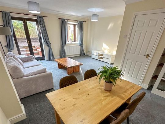 2 bedroom semi-detached house to rent - Photo 1