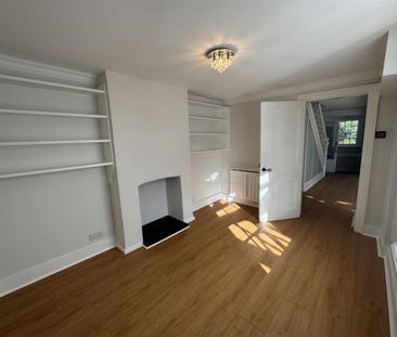 Bullwood Hall Lane, Hockley - Photo 3
