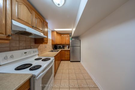 For Lease - 105 White Heather Boulevard Unit# Bsmnt, Toronto, Ontario - Photo 5
