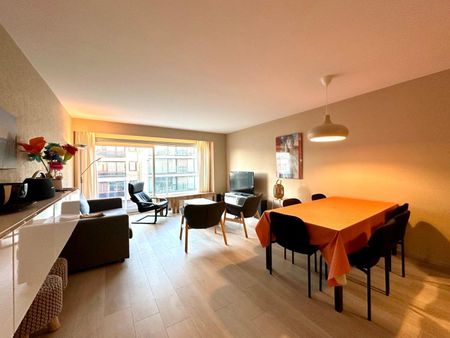 Gemeubeld 2-slaapkamerappartement op rustige ligging te Wenduine - Photo 2