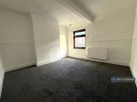 2 bedroom terraced house to rent - Photo 3