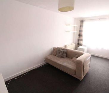 Thames Court, Trent Road, Luton, Bedfordshire, LU3 - Photo 2