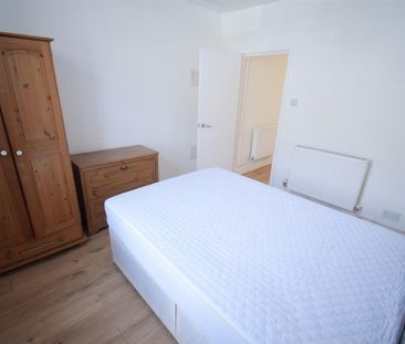 1 bedroom ground floor flat to rent - Photo 4