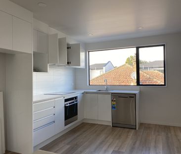 Home on the Lane - Photo 6