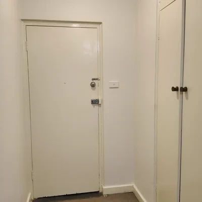 5A Frances St, Sydney - Photo 4