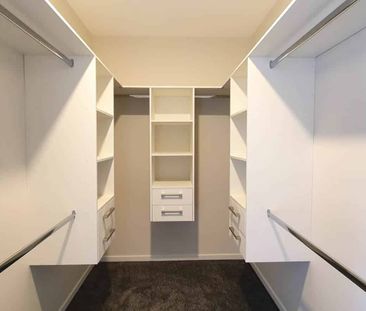 3 Bedroom +1 Study Room - Modern Family Home f... - Photo 5