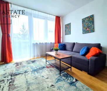 Warszawa, Praga-Południe, Warszawa, Praga-Południe, Aleja Stanów Zj... - Photo 2