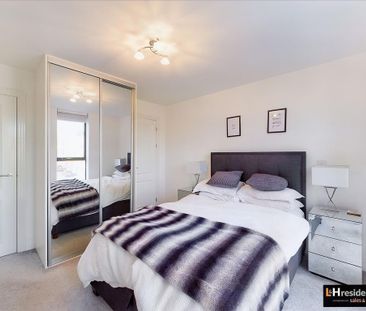 2 bedroom flat to rent - Photo 3