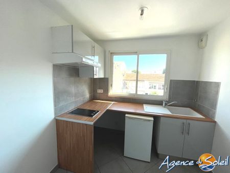 Agde – Location Appartement – m² – 580€ CC / mois - Photo 5