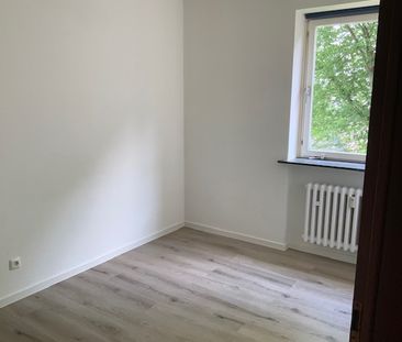 3 Zimmer mit neuem Bad und Balkon - Photo 2