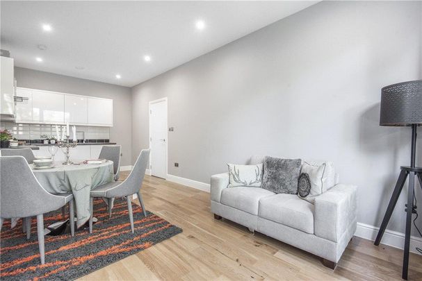 2 bedroom apartment to rent - Photo 1