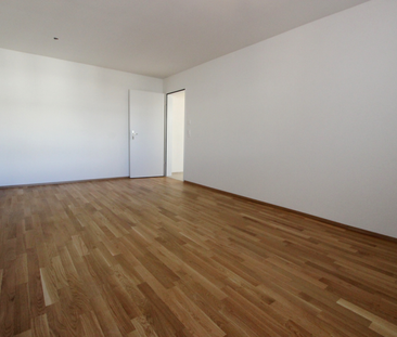 wunderschöne Wohnung mit gemütlichem Gartensitzplatz - Photo 3