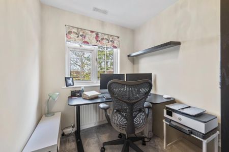 4 bedroom detached house to rent - Photo 5