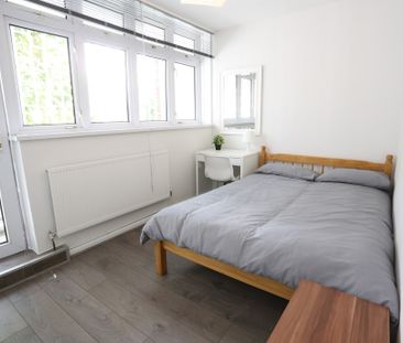 Morant Street – Room 5 - Photo 1